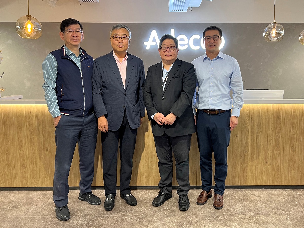 1.jpg 1.jpg