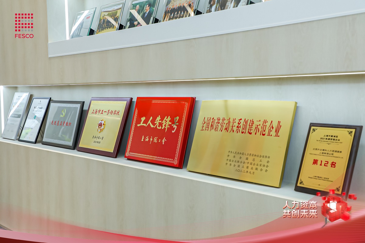 图2.2.jpg 图2.2.jpg